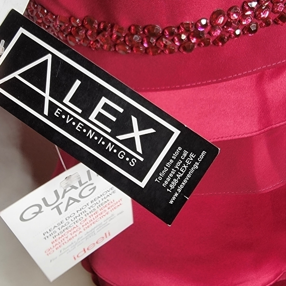 ALEX Evenings Sleeveless Dress - Picture 10 of 14